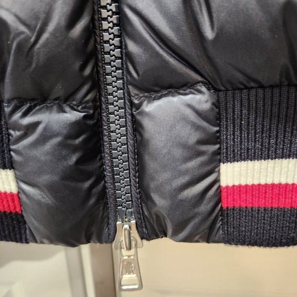 Moncler Logo-Patch Zip-Up Padded Bomber Jacket - Picture 7 of 16